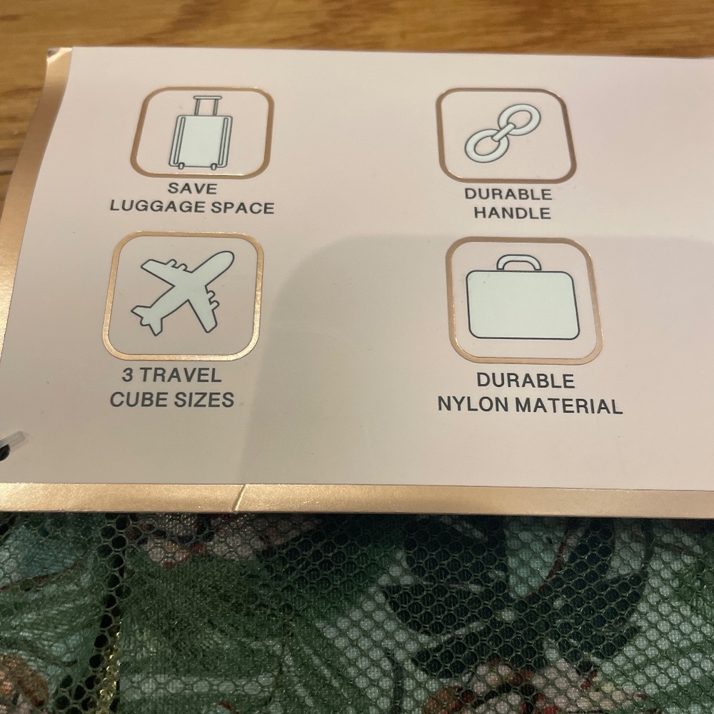 Ellen Tracy 6 Piece Travel Packing Set - Picture 2 of 6